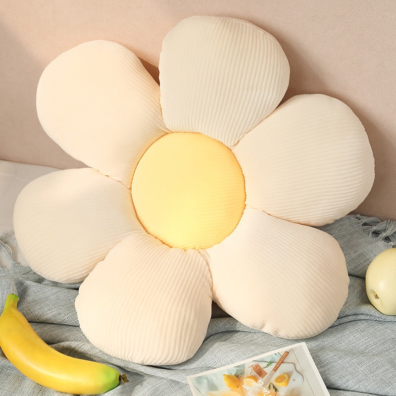 cushion-petal-flower-white-yellow