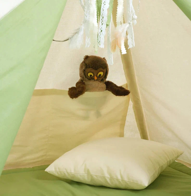 interior-tepee-child-two-tone